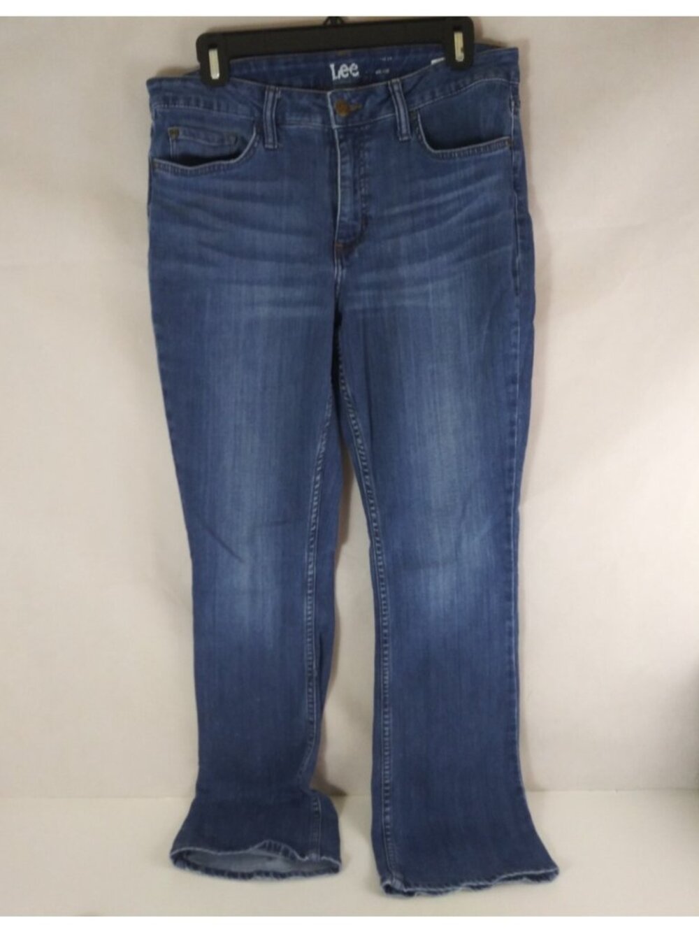 Lee Mid-Rise Women's Whiskered Distressed Bootcut Jeans Size 12M